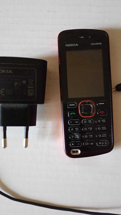 NOKIA 5220 -телефон
