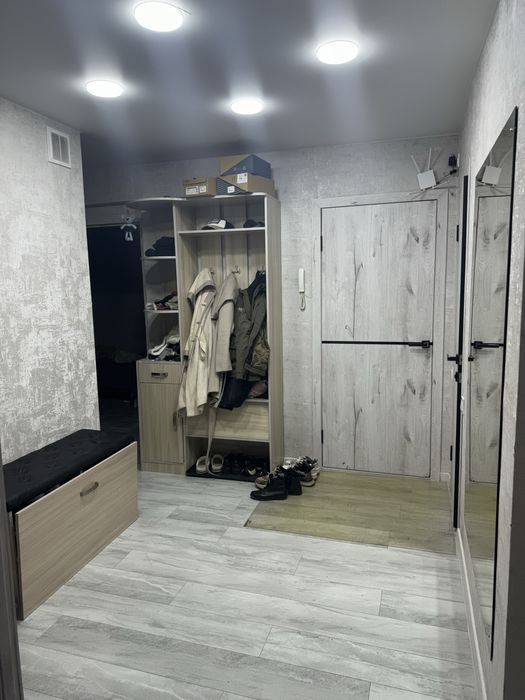 Продам 4х комнатную квартиру