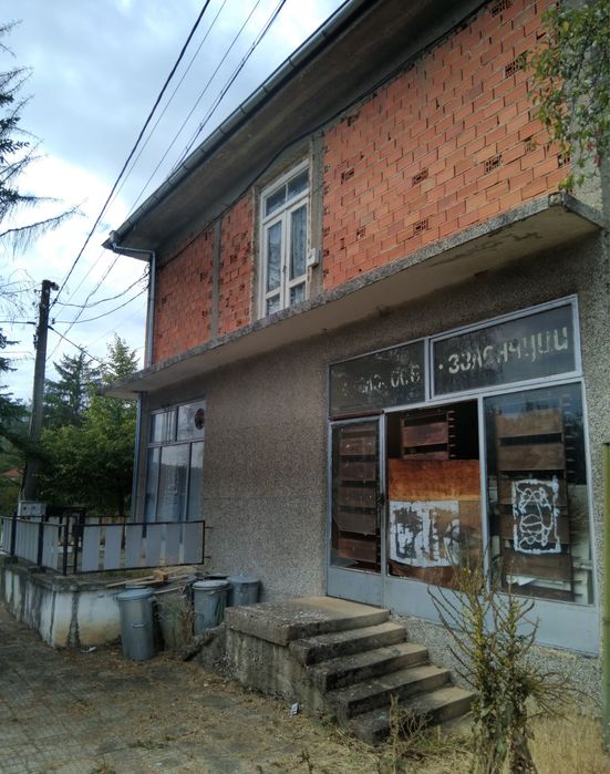 Продава магазин в общ.Кюстендил с.Катрище