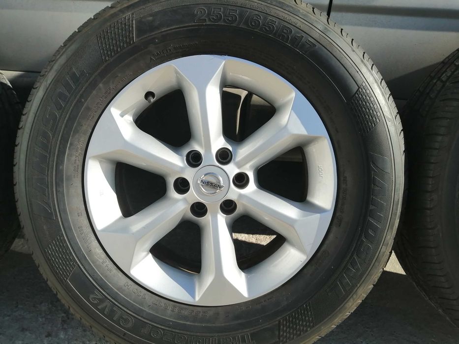 Нисан Навара 2007 16" джанти с гуми