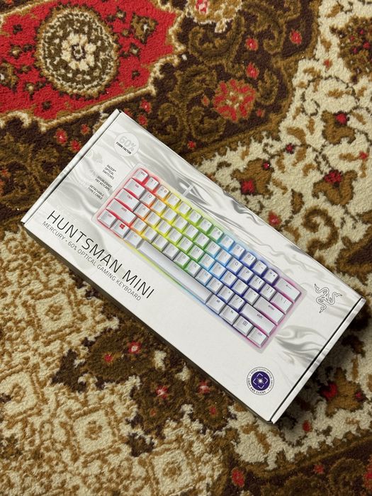 Tastatură Gaming Razer Huntsman Mini - 60% Optical Purple Switch