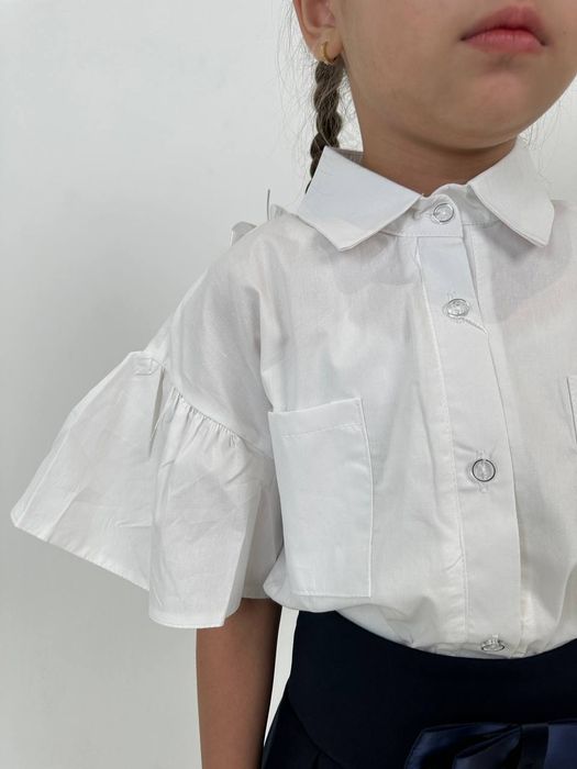 Продам новые рубашки в школу для девочек