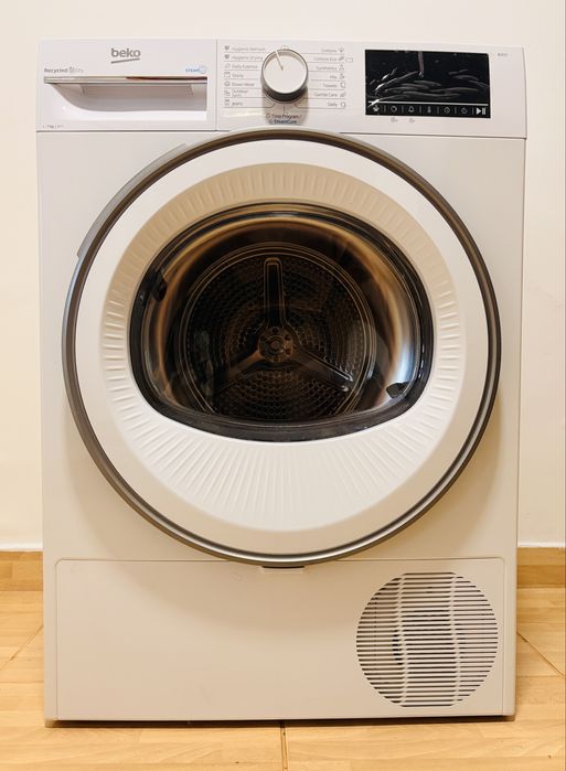 Mașină de uscat rufe Beko B3T67230, 7 kg, pompă de căldură, SteamCure, NOUĂ! Nefolosită!