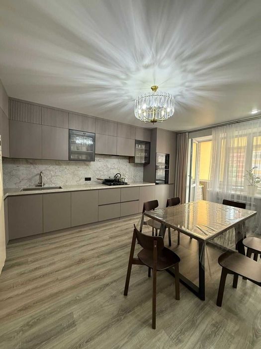 Продам 3х ком в Жана Кала