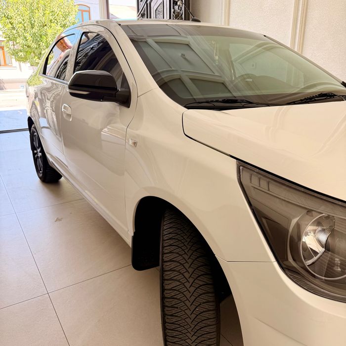 Chevrolet Cobalt midnight mcm 2025