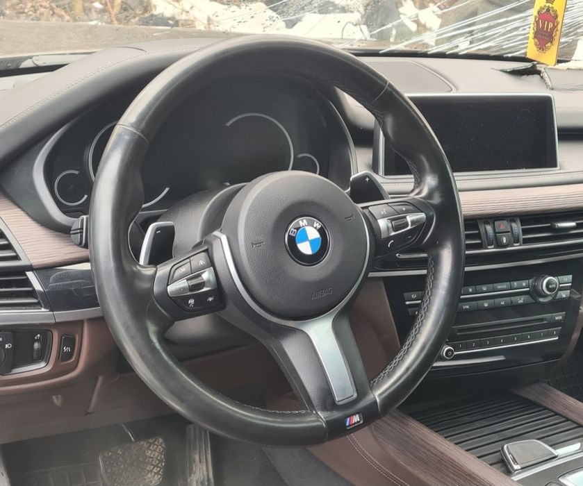 Volan bmw f15 x5  f16 x6 original vibrații distronic incalzire trafic jam