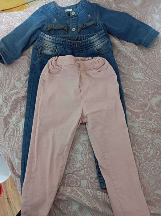 Lot de 23 de buc haine fetițe, mărimea 92,le vand și separat