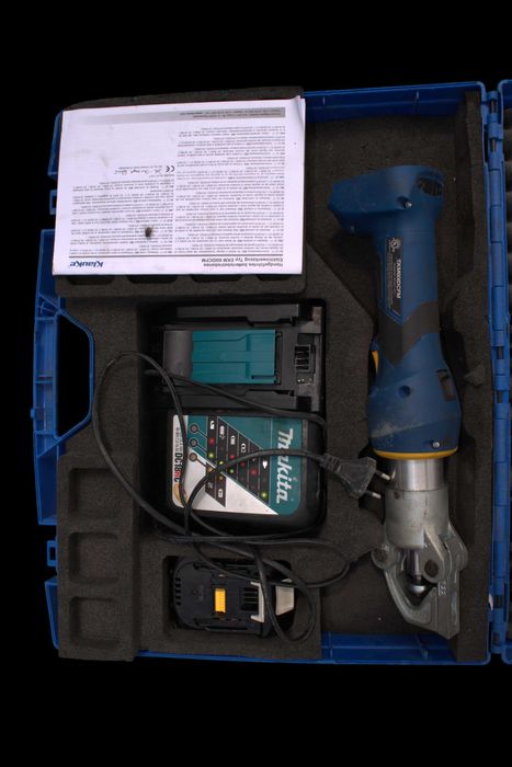 Presa electrică de sertizat Klauke EKM 60iDCF