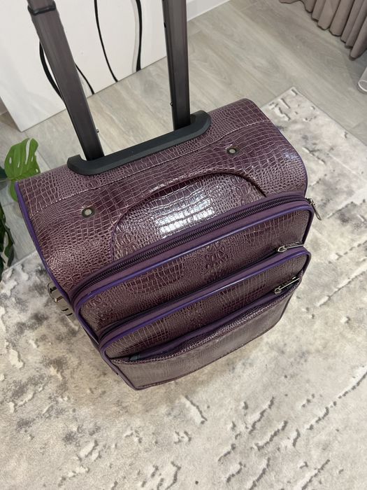 Новый ЧЕМОДАН на колесах