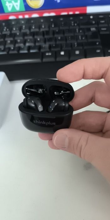 Casti wireless lenovo