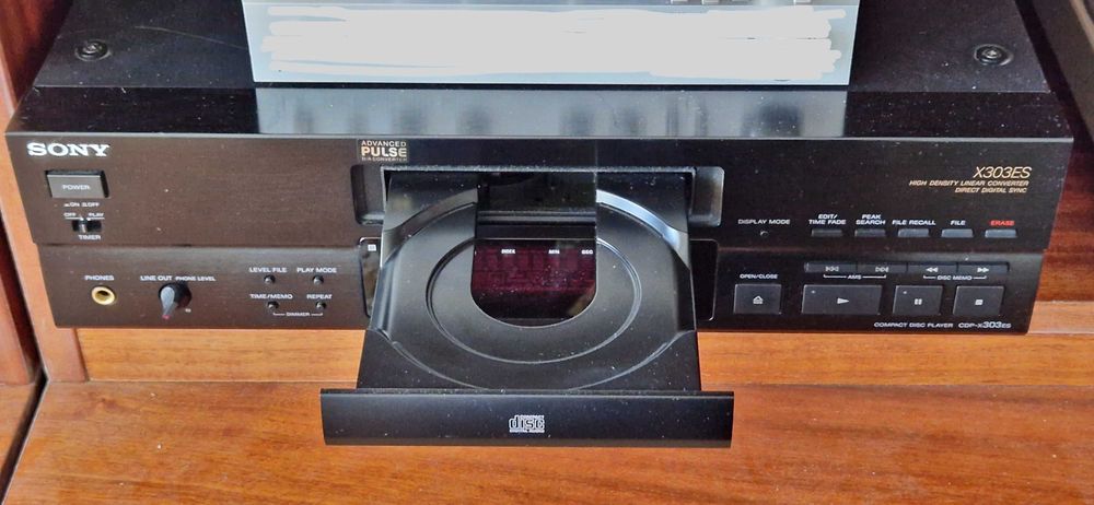CD-player Sony CDP-X303ES, stare excelenta