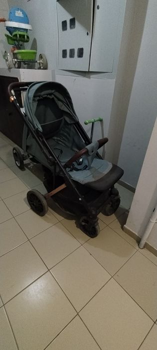 Продам коляску б/у