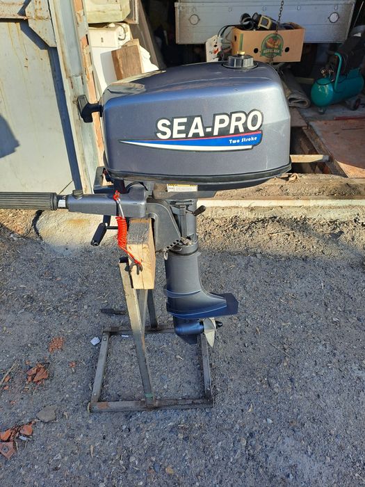 Продам лодочный мотор