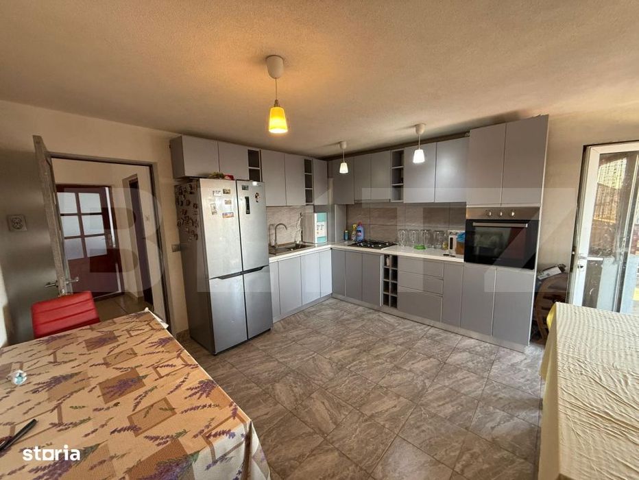 Casa de vanzare Paulesti – 4 camere, teren generos