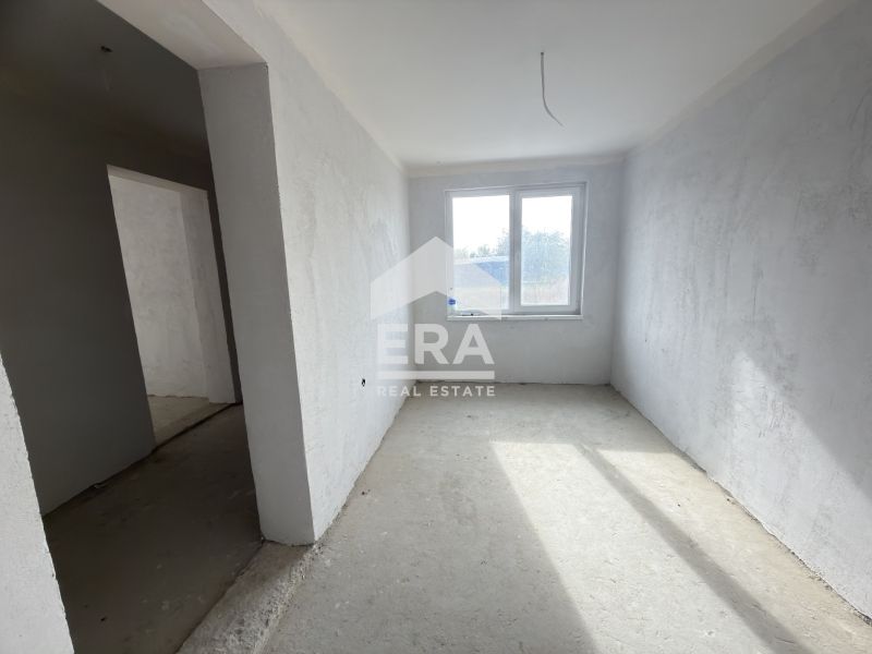 Продава се Къща в с. Доброглед, Област Варна - 160 кв.м за 1157 €/кв.м - Снимка #4