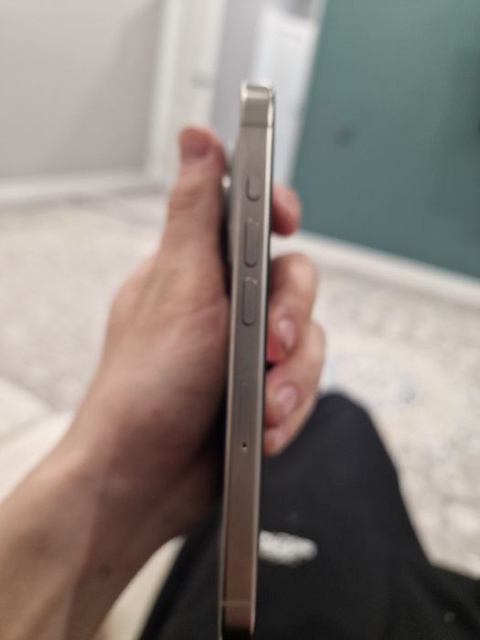 Iphone 15 pro/128гб