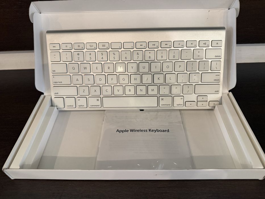 Apple Wireless Keyboard A1314 — оригинал Apple