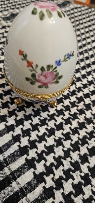 oua portelan gen faberge cutie bijuterii