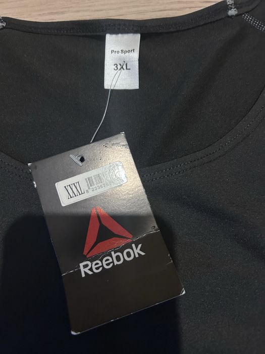 Тренироаочная майка reebok