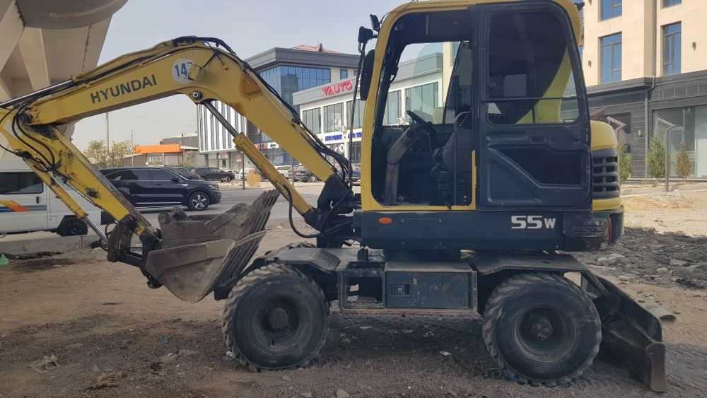 мини екскватор хзмати