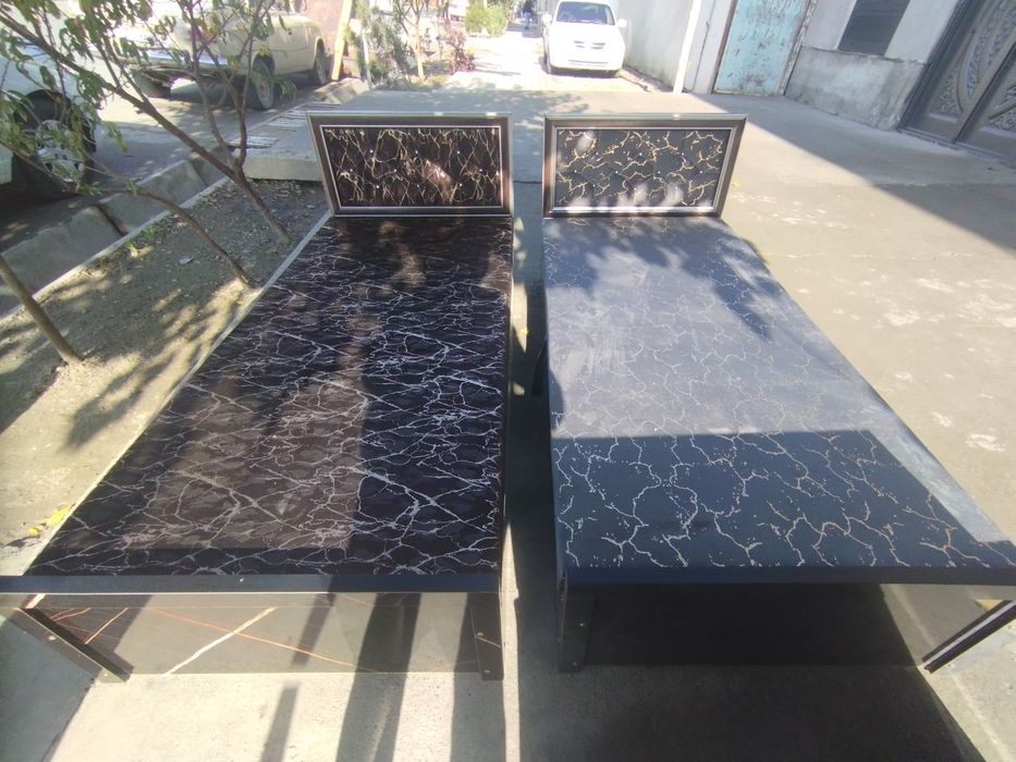 Bir kishilik spalni divan