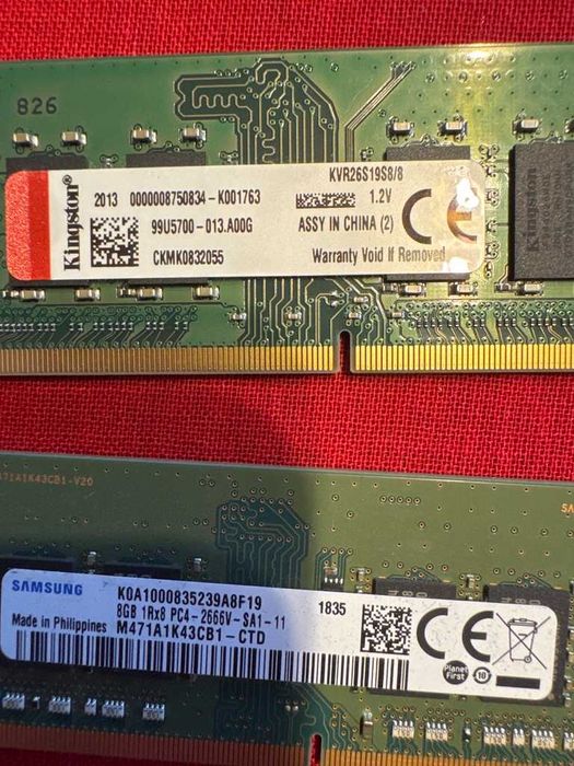 Memorii SODIMM 2 x 8 GB 2666 laptop - Kingston + Samsung