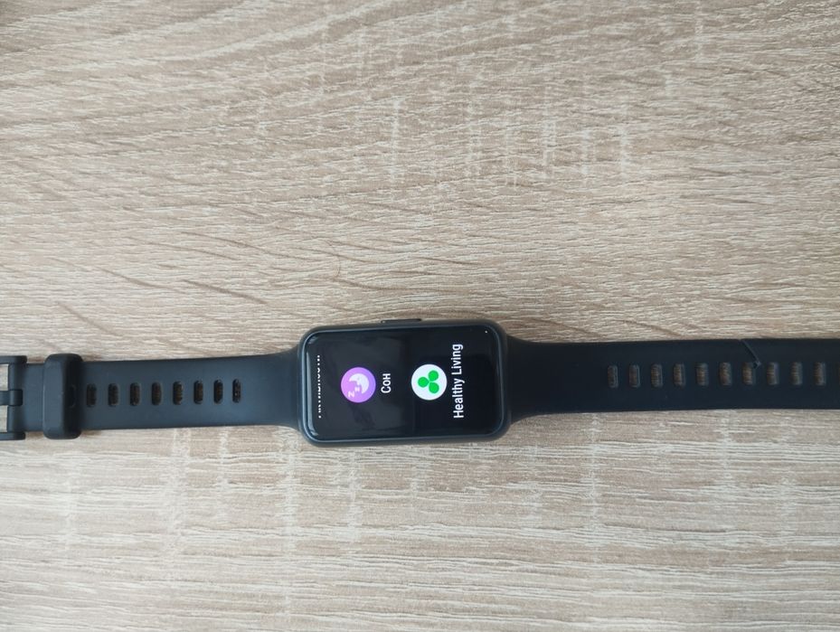 Часы Хуавей мибенд 7