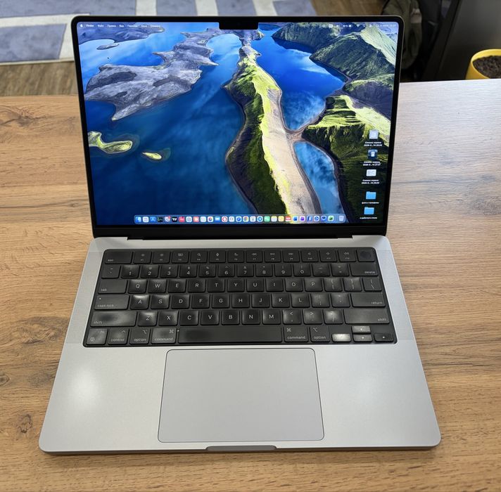 MacBook Pro 14" 2021, M1, 16/512GB