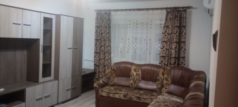 Chirie ap 2 camere