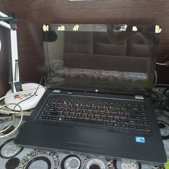 Ноутбук рабочий в хорошем состоянии