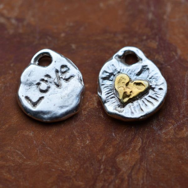 Сребърен медальон 925 „Златно сърце Love“  Амулет на любов и светлина