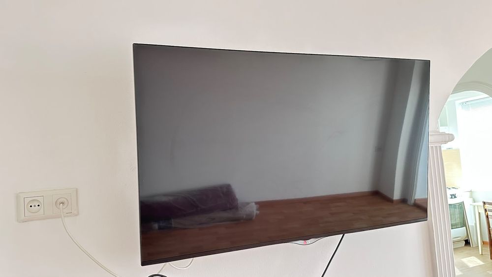 Телевизор LG smart tv