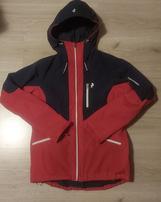 Peak performance ски яке дамско S размер
