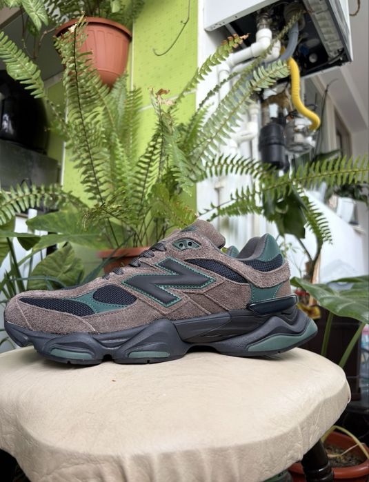 New Balance 9060 - marimea 45 NOI