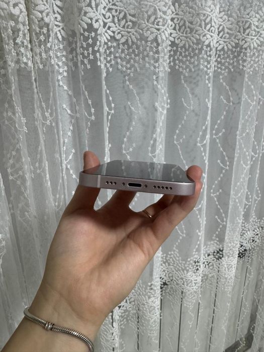 Iphone 13 розовый 128гб