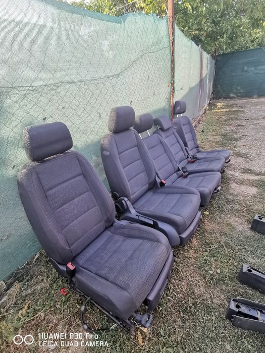 Scaune touran  și alte piese