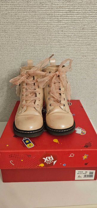 Детски боти за момиче