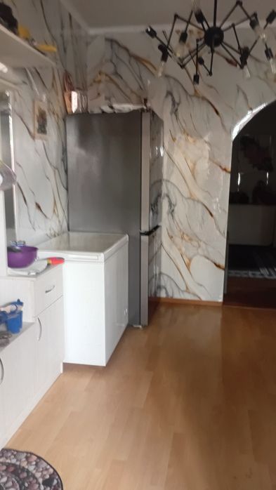 Продам пол дома 5-комнат