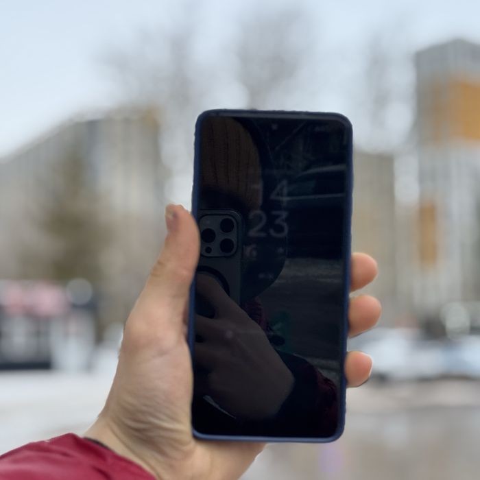 Samsung s21 fe 8/256 с коробкой