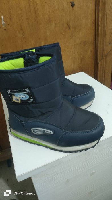 Балалар аяқ киімдері