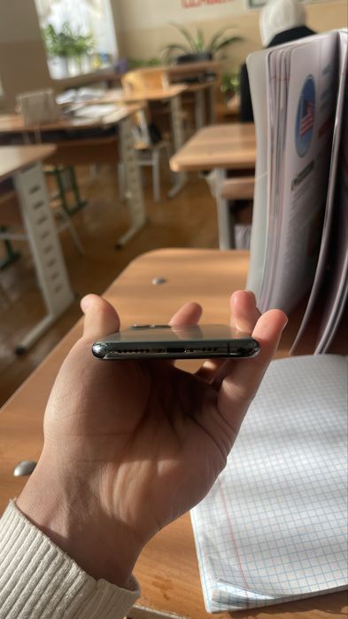 Iphone 11 pro sotiladi