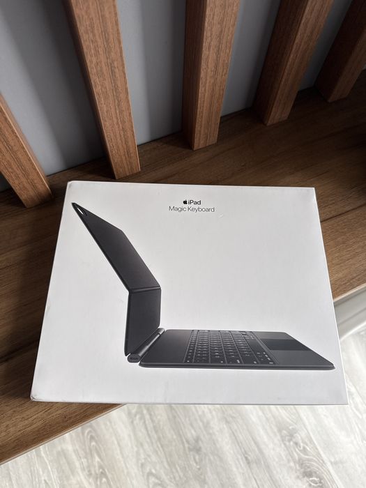 Ipad Magic Keyboard pentru Ipad Air 13 - Nou - Sigilat