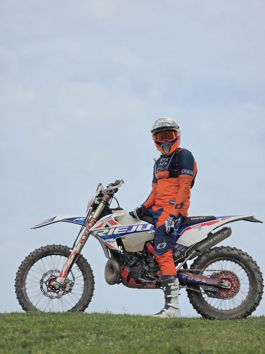 Vand rieju mr 300 pro sixdays