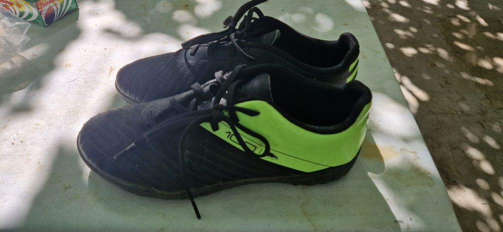 Футболни стоножки