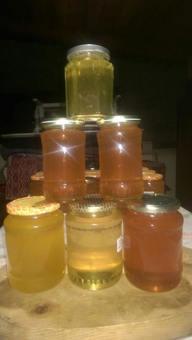 Miere de albine naturala 100%