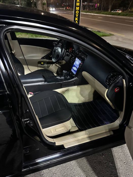 Продается Lexus IS 300 3L V6 2006, 280000км