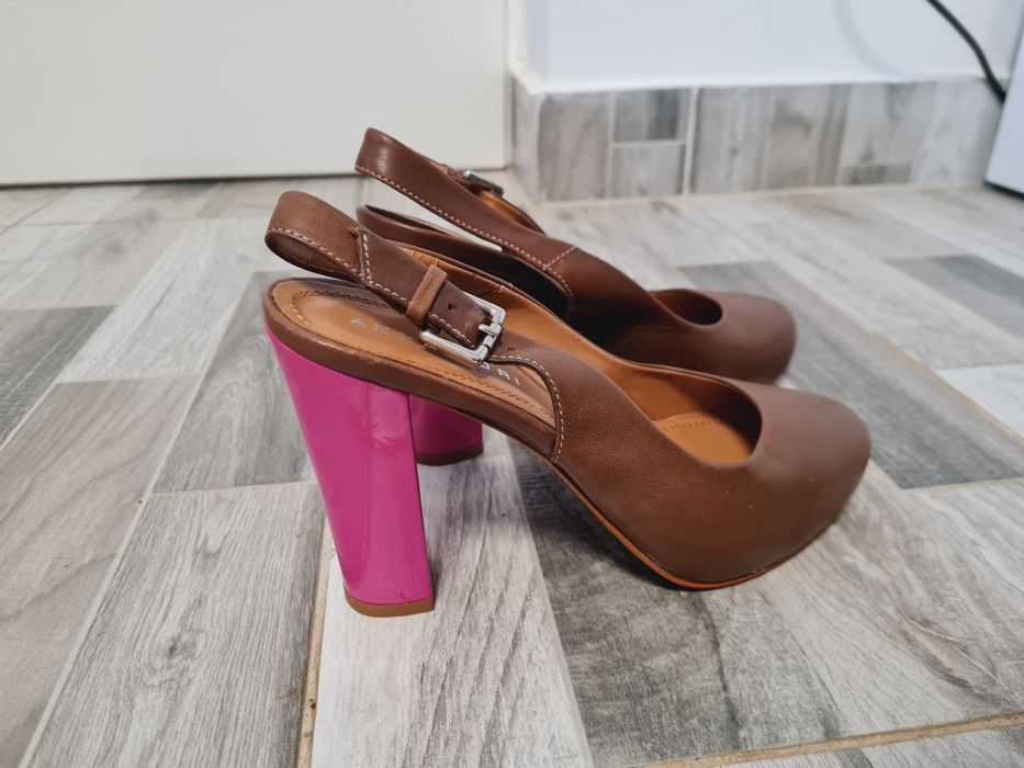 Sandale din piele, Anna Cori