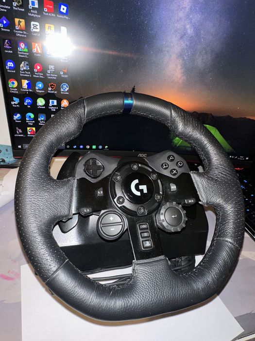 Logitech G923 + schimbător + pedale – stare foarte bună