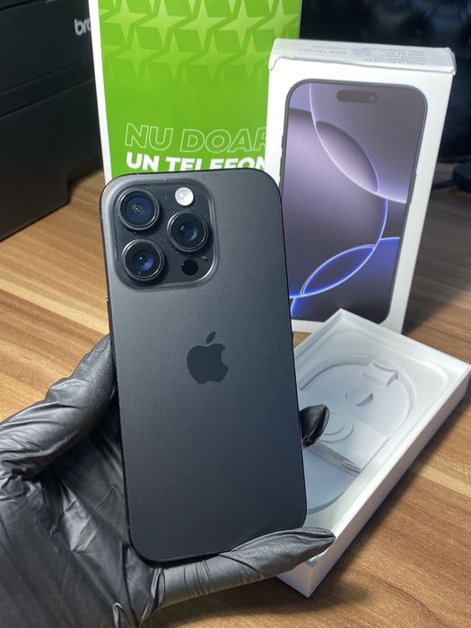 iPhone 16 Pro• 128 GB • Black  Titanium
