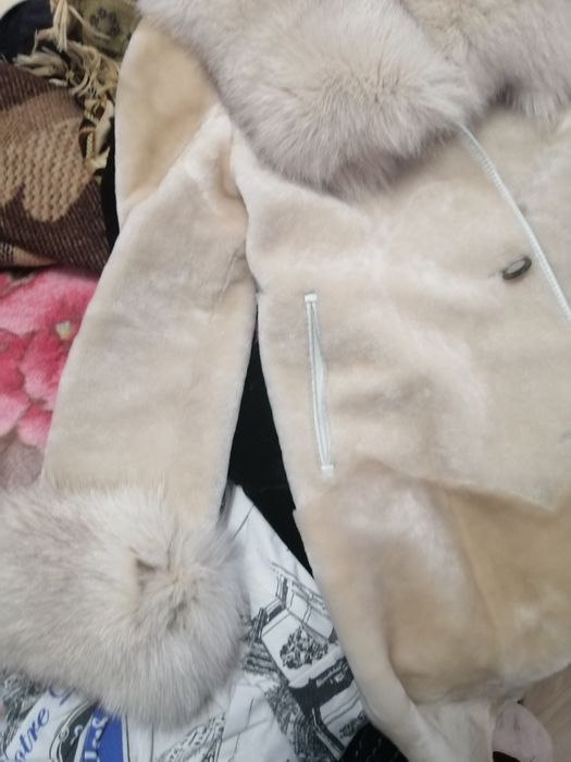 Шуба  почти новая